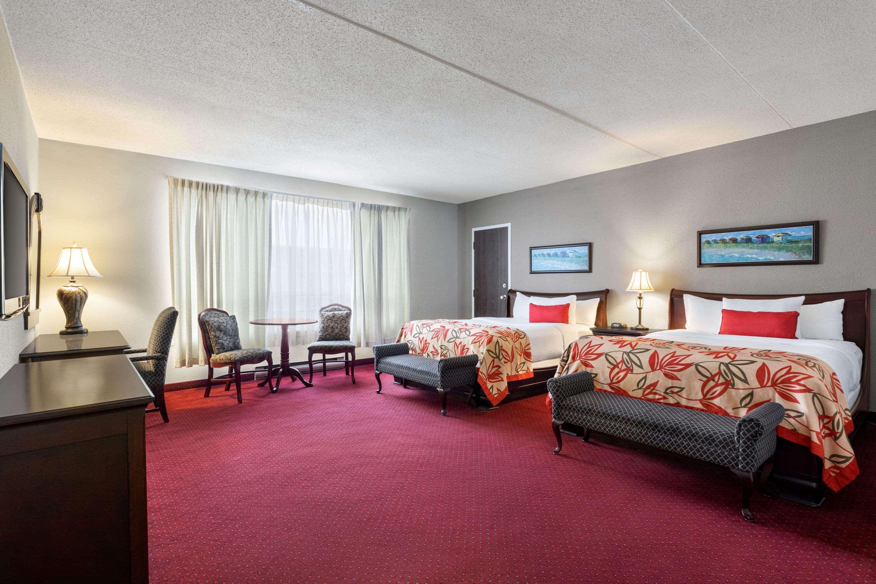 Ramada By Wyndham Fredericton Hotel Екстериор снимка